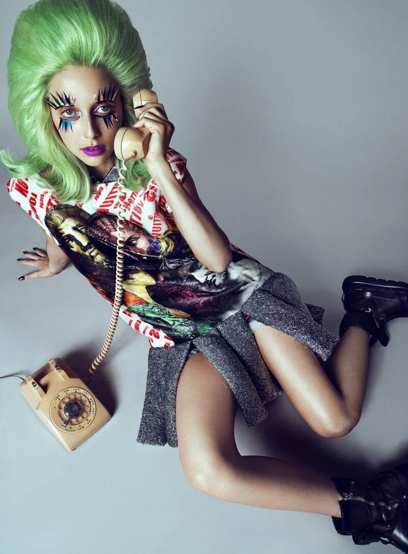 Emma-Chamberlain-in-Louis-Vuitton-Fornasetti-for V-Mag-Oct-2021 (7).jpg
