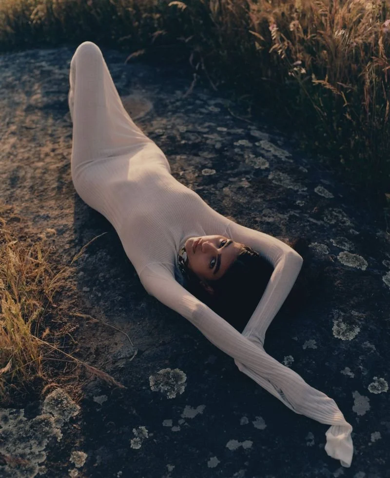 Anita-Pozzo-Harper's-Bazaar-US-Oct-2021 (5).jpg
