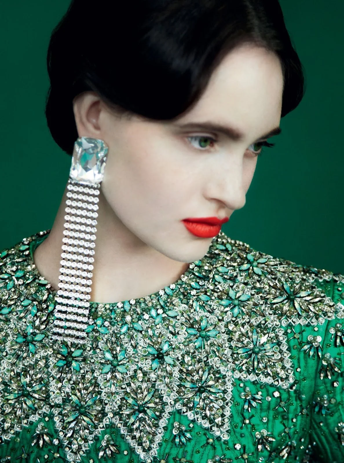 Erik-Madigan-Heck-Harpers-Bazaar-UK-Nov- (10).jpg