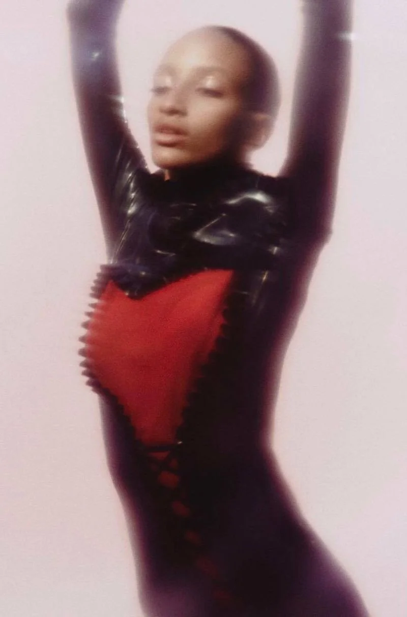 Emmanuelle-Lacou-by-Melanie-Ramon-for-Vogue-Ukraine-Oct-2021 (14).jpg