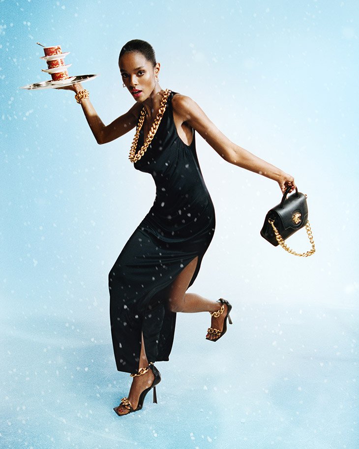 VERSACE-Holiday-2021-Campaign (3).jpg