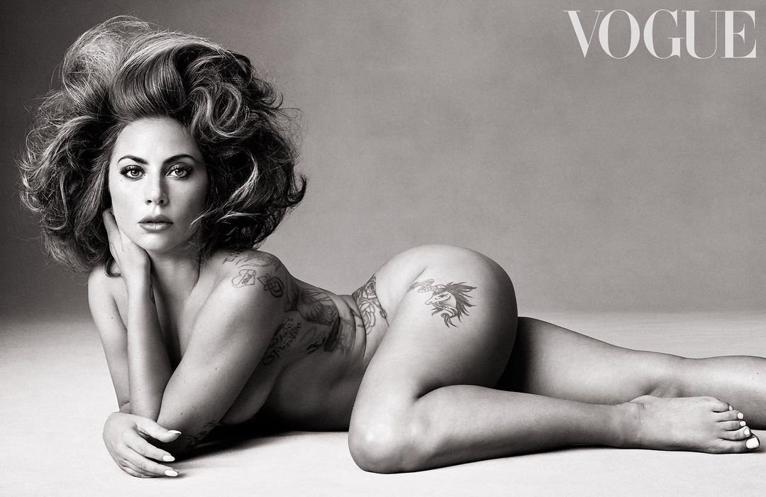 Lady-Gaga-by-Steven-Meisel-Vogue-UK-British-Vogue (8).jpg