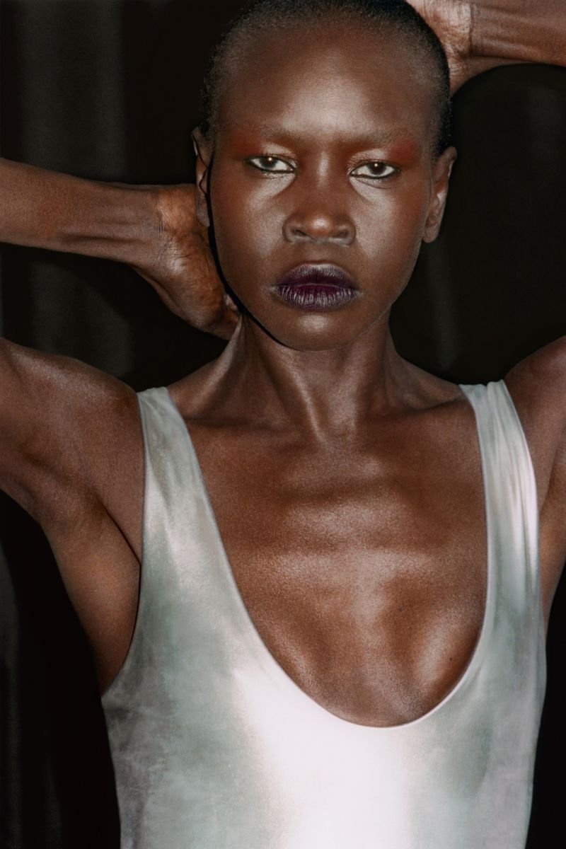 Alek-Wek-by-Hart-Leshkina-SSAW-Magazine-November-2021 (17).jpg