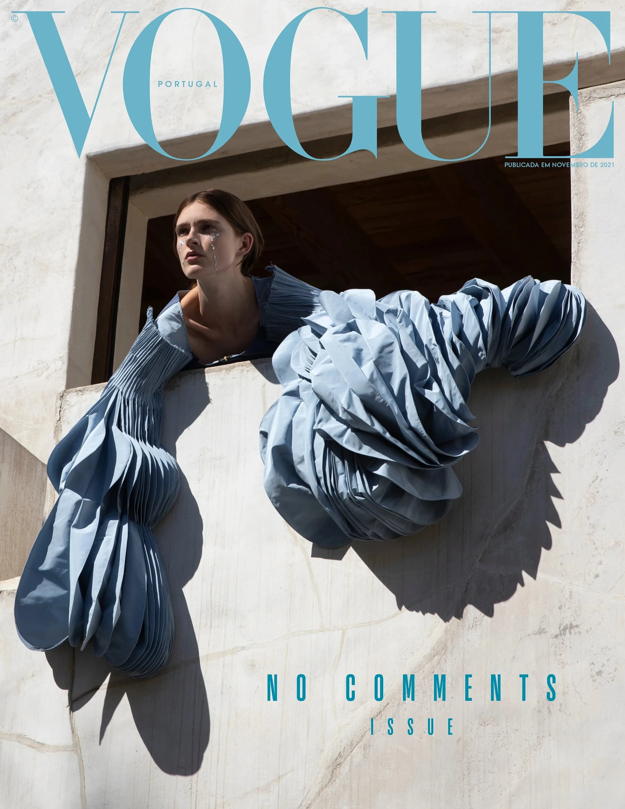 Vogue Portugal Magazine April 2020