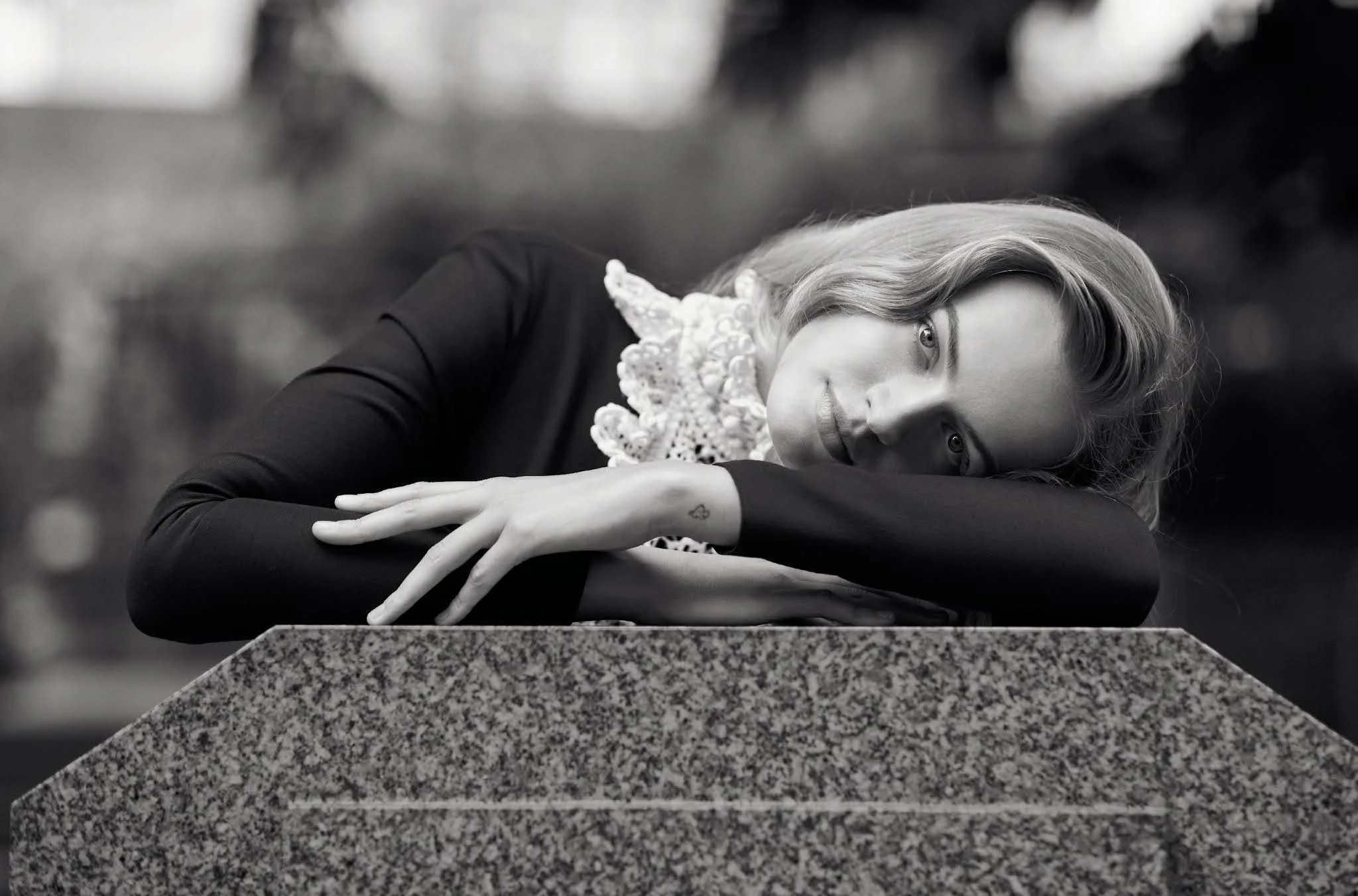 Sophia Roetz Honors Actor Emmanuelle Riva for Numéro 226 — Anne of ...