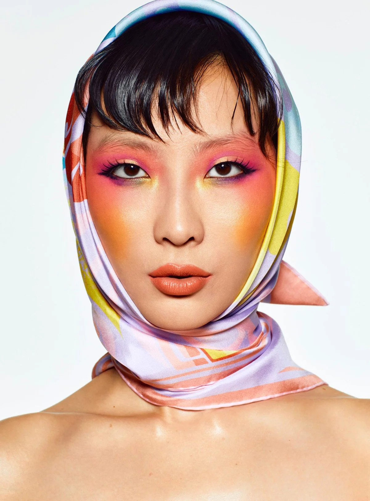 Elaine-Palacio-Mosquera-covers-InStyle-US-December-2021-January-2022-by-Anthony-Maule-7.jpg