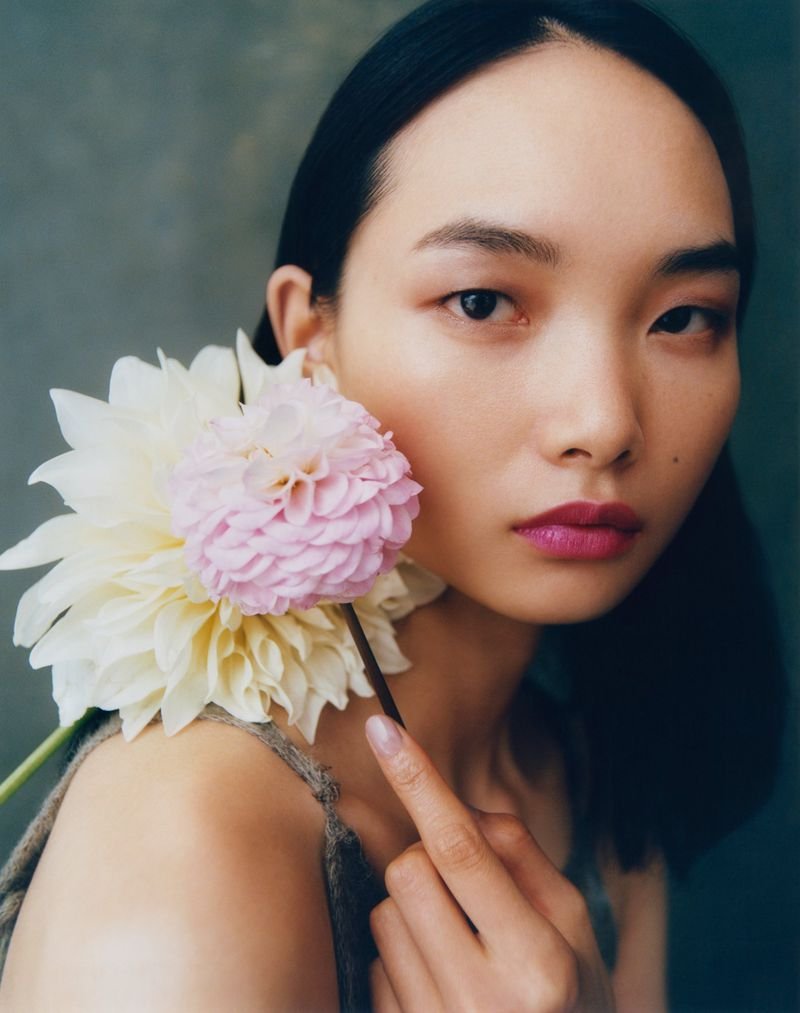 Ling Chen Shows Her 'Better Nature' Beauty in Vogue UK January — Anne ...