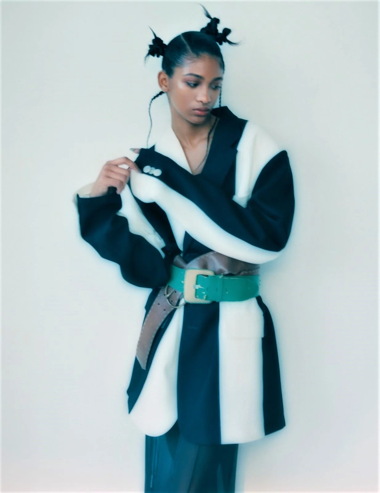 Shivaruby-by-David-Abrahams-in-Vogue-Scandinavia-February-2022 (11).jpg