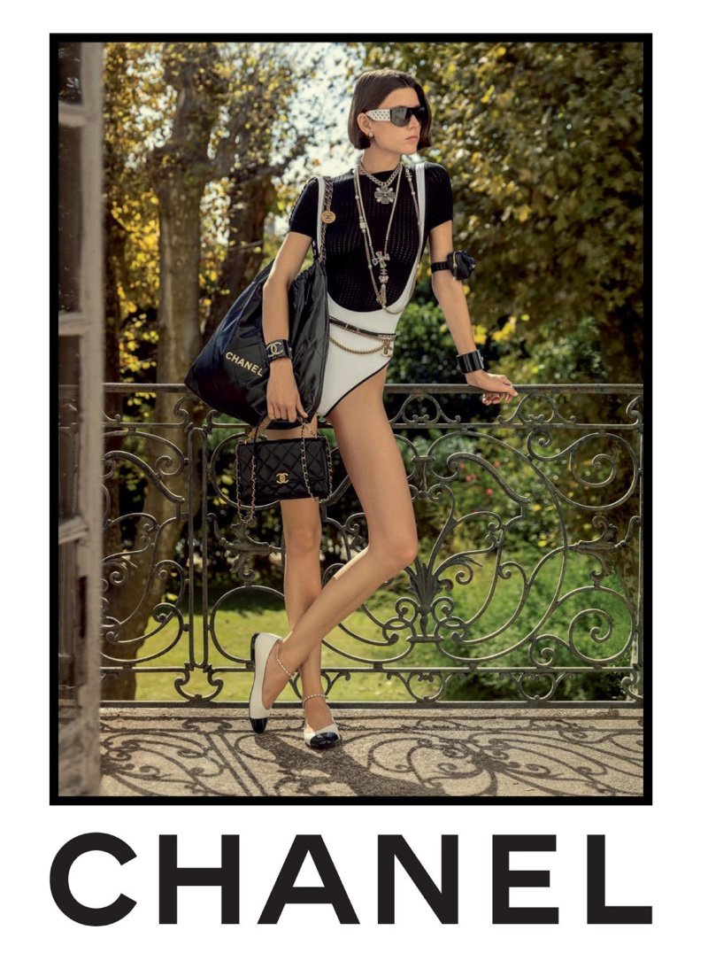 Vivienne-Rohner-by-Inez-Winoodh-Chanel-Spring-Summer-2022- (3).jpg