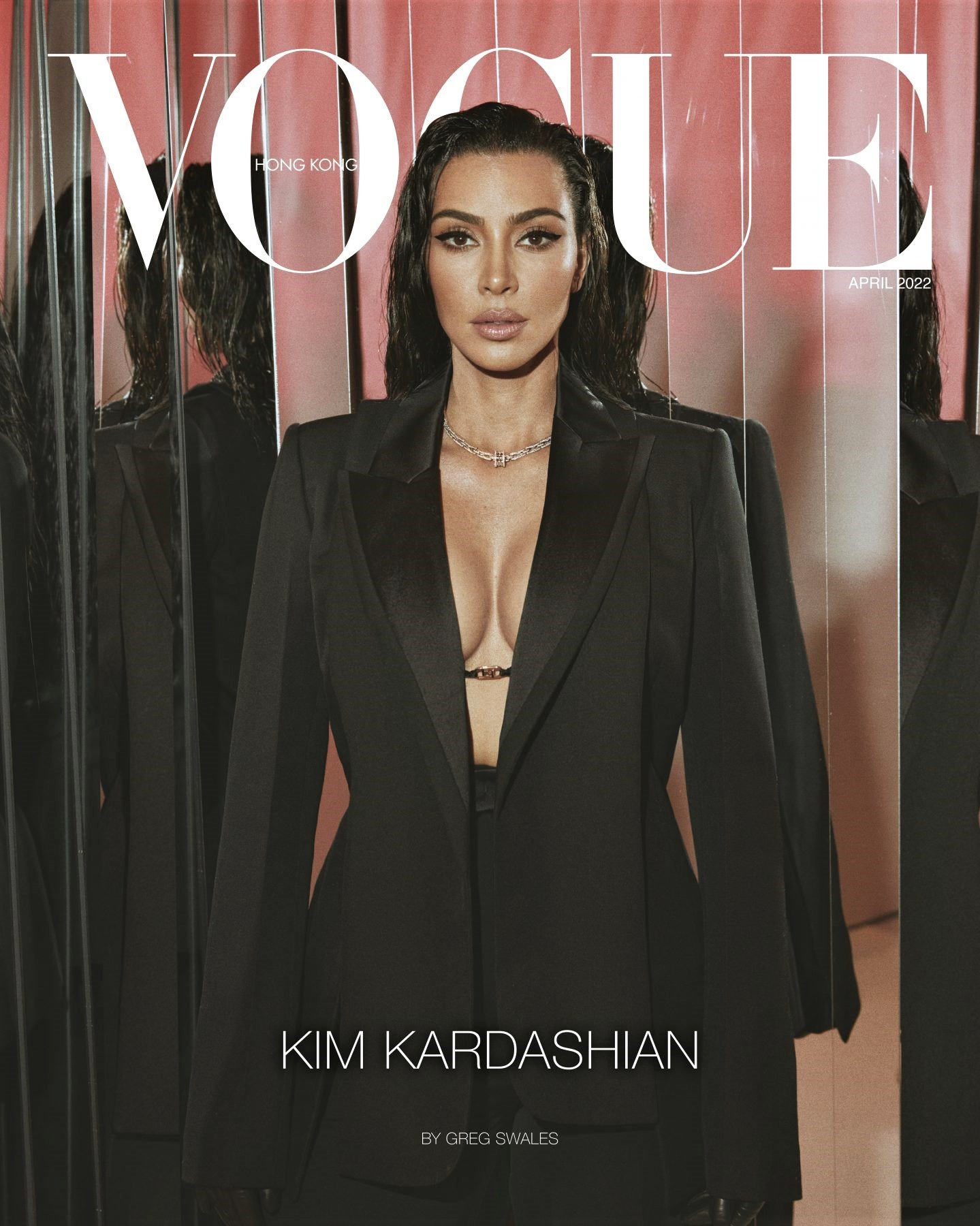 Kim-Kardashian-by-Greg-Swales-Vogue-HK-April-2022 (1).jpg