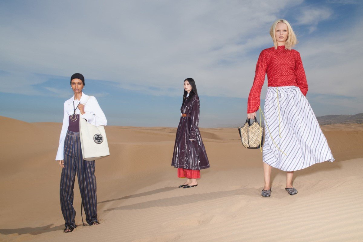 Tory-Burch-Spring-2022-Campaign-by-Johnny-Dufort (10).jpg