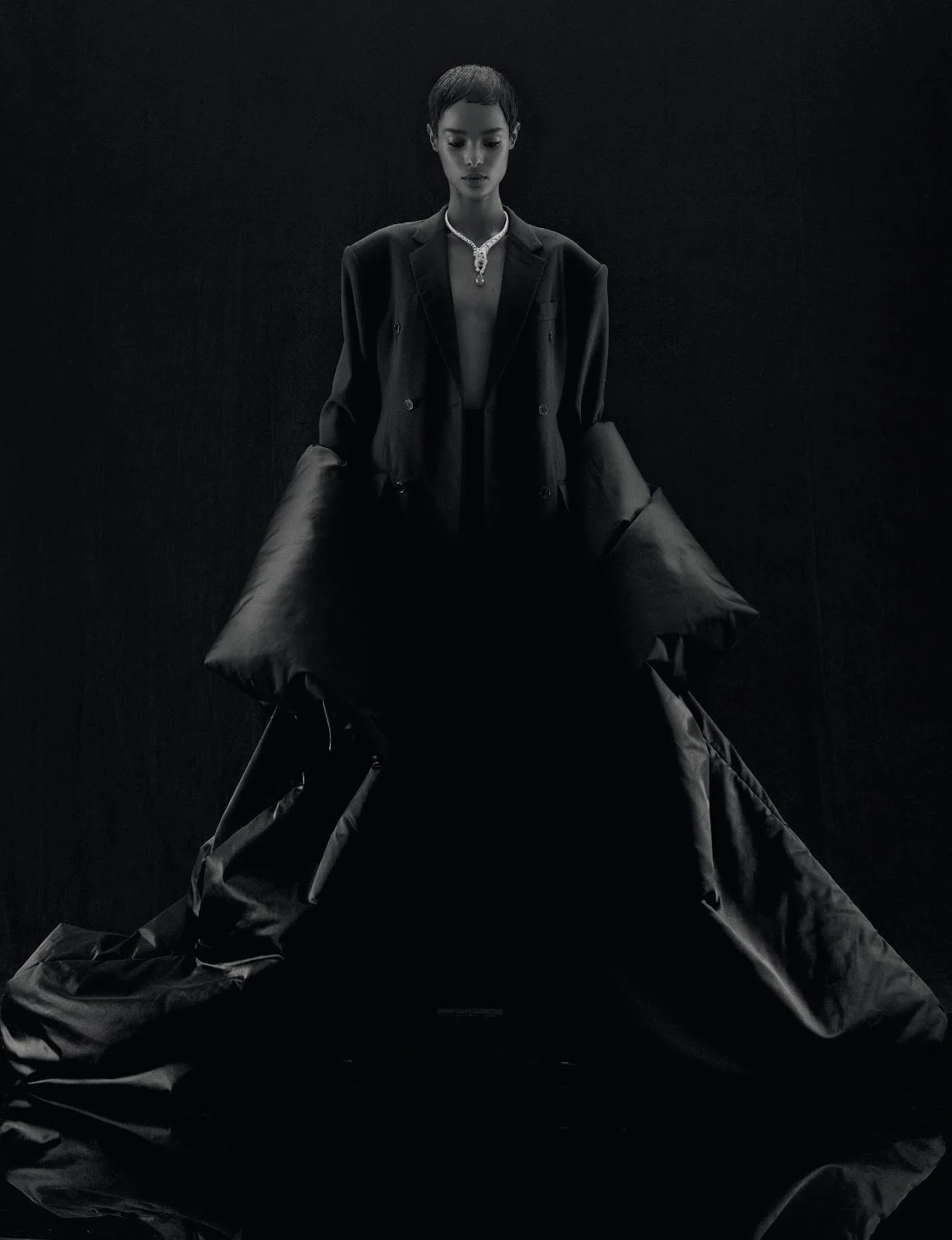 NUMERO APRIL-May- 2022-230-Jean-Baptiste-Mondino (8).jpg