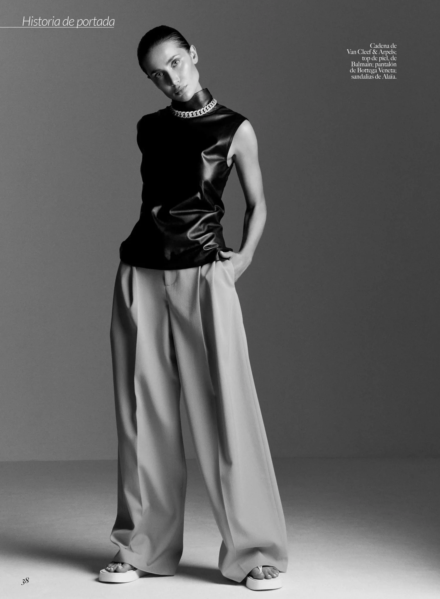 Sabina Jakubowicz Covers Vogue Mexico &amp; Latin America Joyas Issue May 2022 