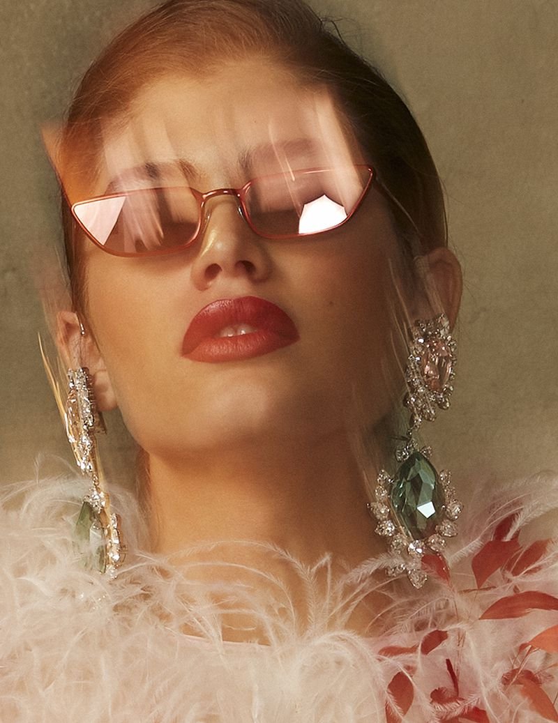Valentina-Sampaio-by-Rocio-Ramos-Harpers-Bazaar-Spain-April-2022 (14).jpg