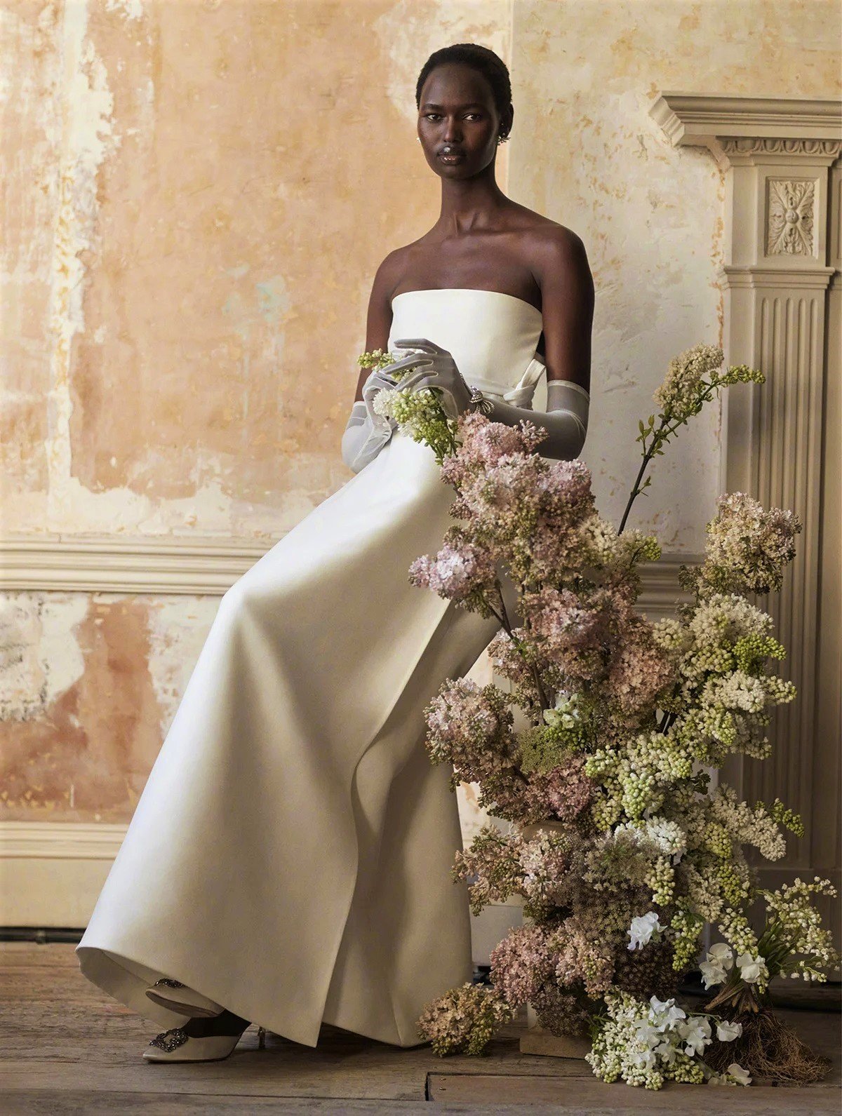 Nyarach-Abouch-Ayuel-covers-British-Vogue-Weddings-May-2022-by-Emma-Tempest-7.jpg