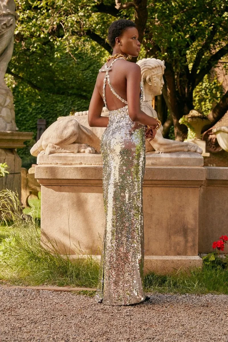 Beyonce-Ambrose-Carolina-Herrera-by-Camilla-Falquez (17).jpg