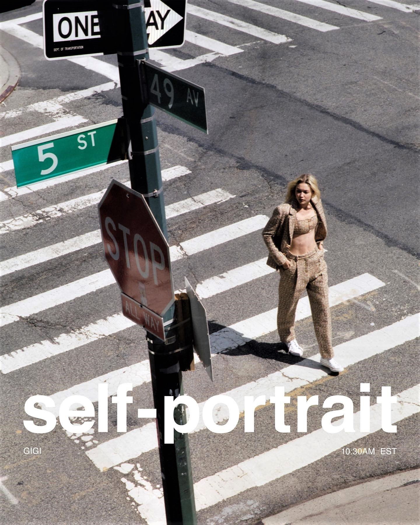 Self-Portrait-FW22-Campaign-Gigi-Hadid-by-Zoe-Ghertner (14).jpg
