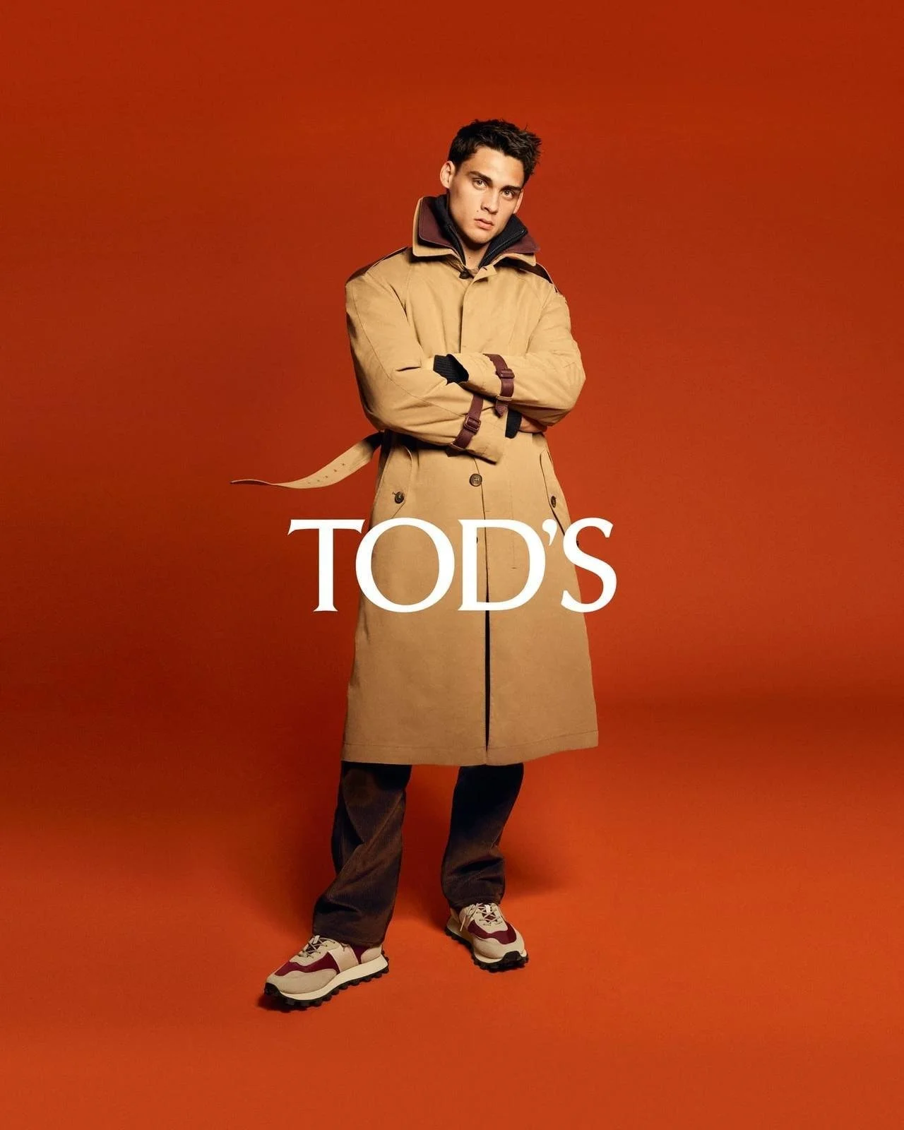 1-Tods-Pre-Fall-2022-Campaign (1).jpg
