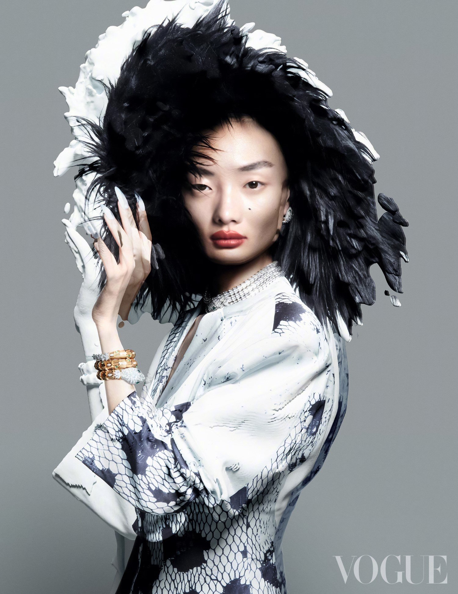 Solve-Sundsbo-Vogue-China-September-2022 (21).jpg