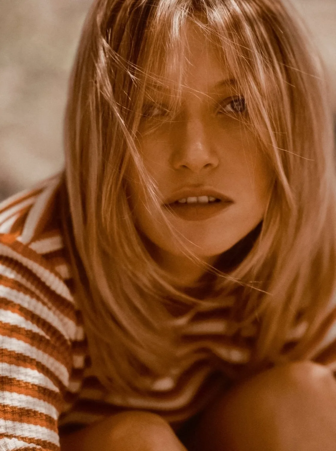 Hana-Jirickova-by-Giampaolo-Sgura-ELLE-France-August-11-2022 (3).jpg