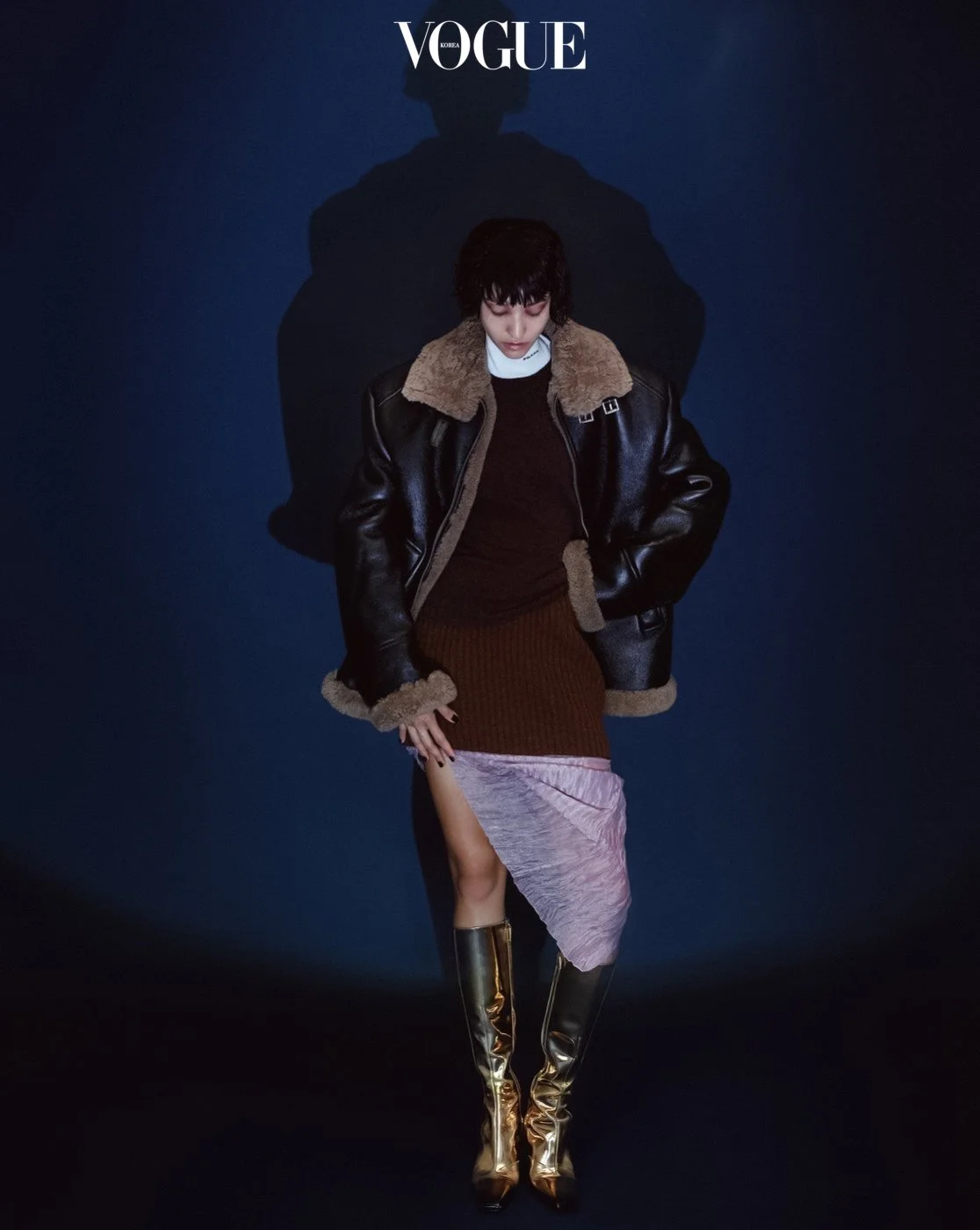 America-Gonzzalez-by-Hyea-W-Kang-Vogue-Korea-September-2022 (13).jpg