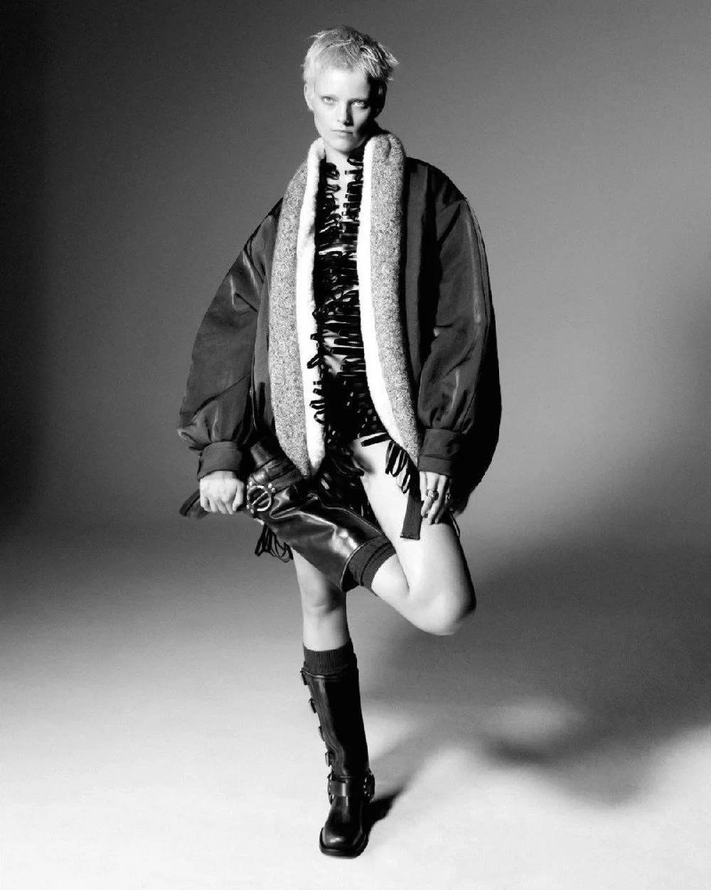 Maaike-Klaasen-by-Rory-van-Millingen-for-Numero-September-2022-14.jpg