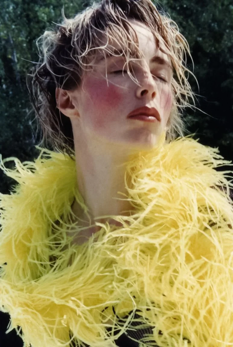 Edie-Campbell-by-Drew-Vickers-d-la-Repubblica-2.jpeg