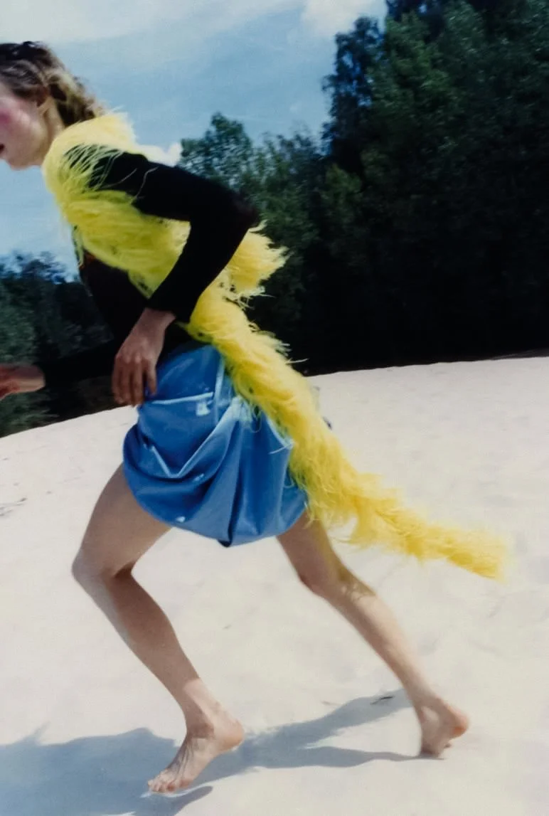 Edie-Campbell-by-Drew-Vickers-d-la-Repubblica-5.jpeg