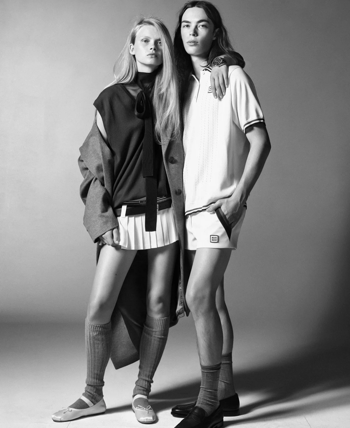 Mirthe-Dijk-and-Evie-Harris-by-Christian-MacDonald-for-Elle-US-September-2022-8.jpeg