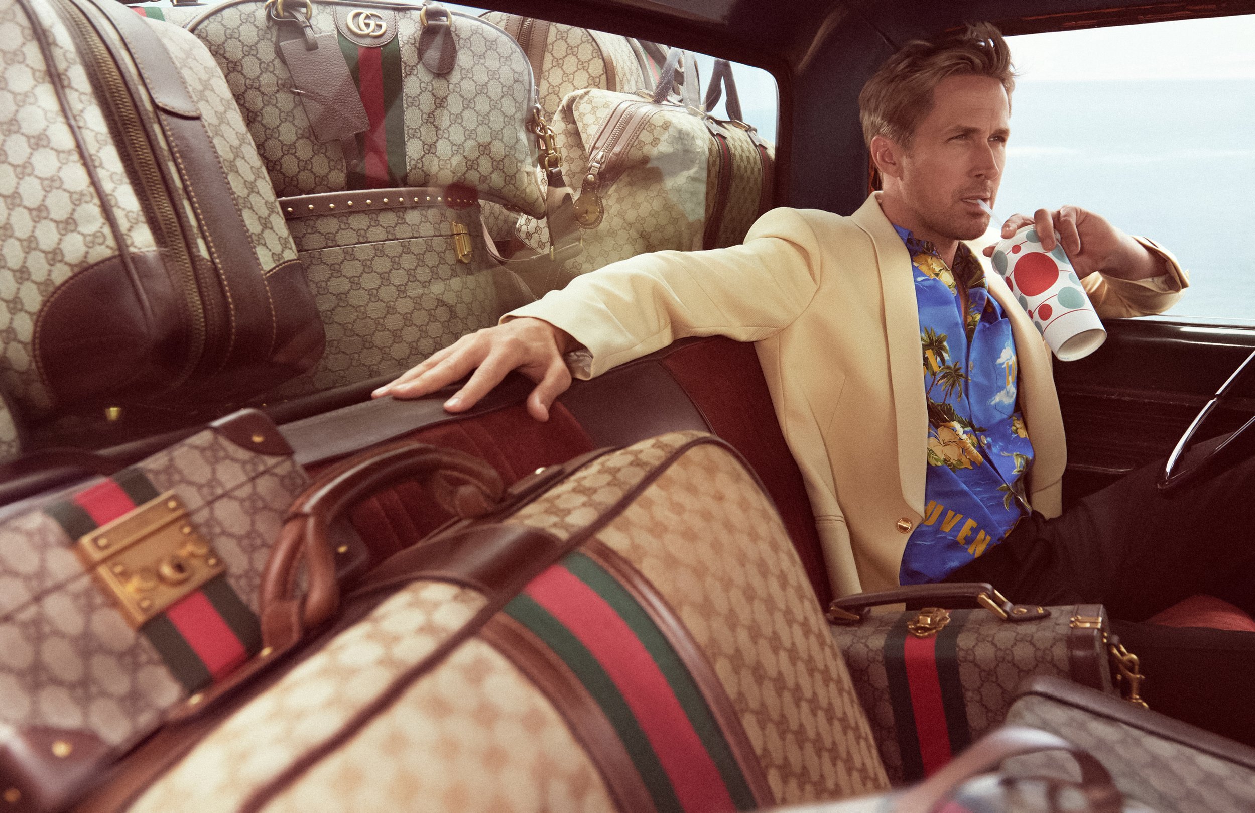 Ryan-Gosling=by-Glen-Luchford-Gucci-Valigeria00006.jpeg