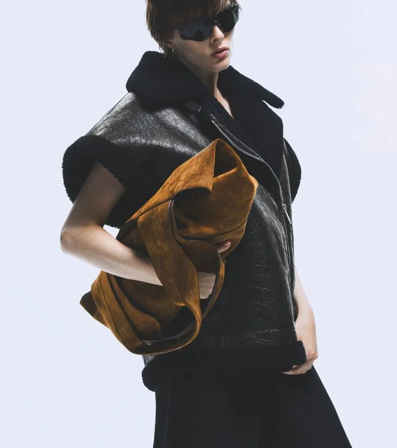 Aylah-Peterson-by-Vito-Fernicola-Net-a-Porter-Winter-Wardrobing00004.jpeg