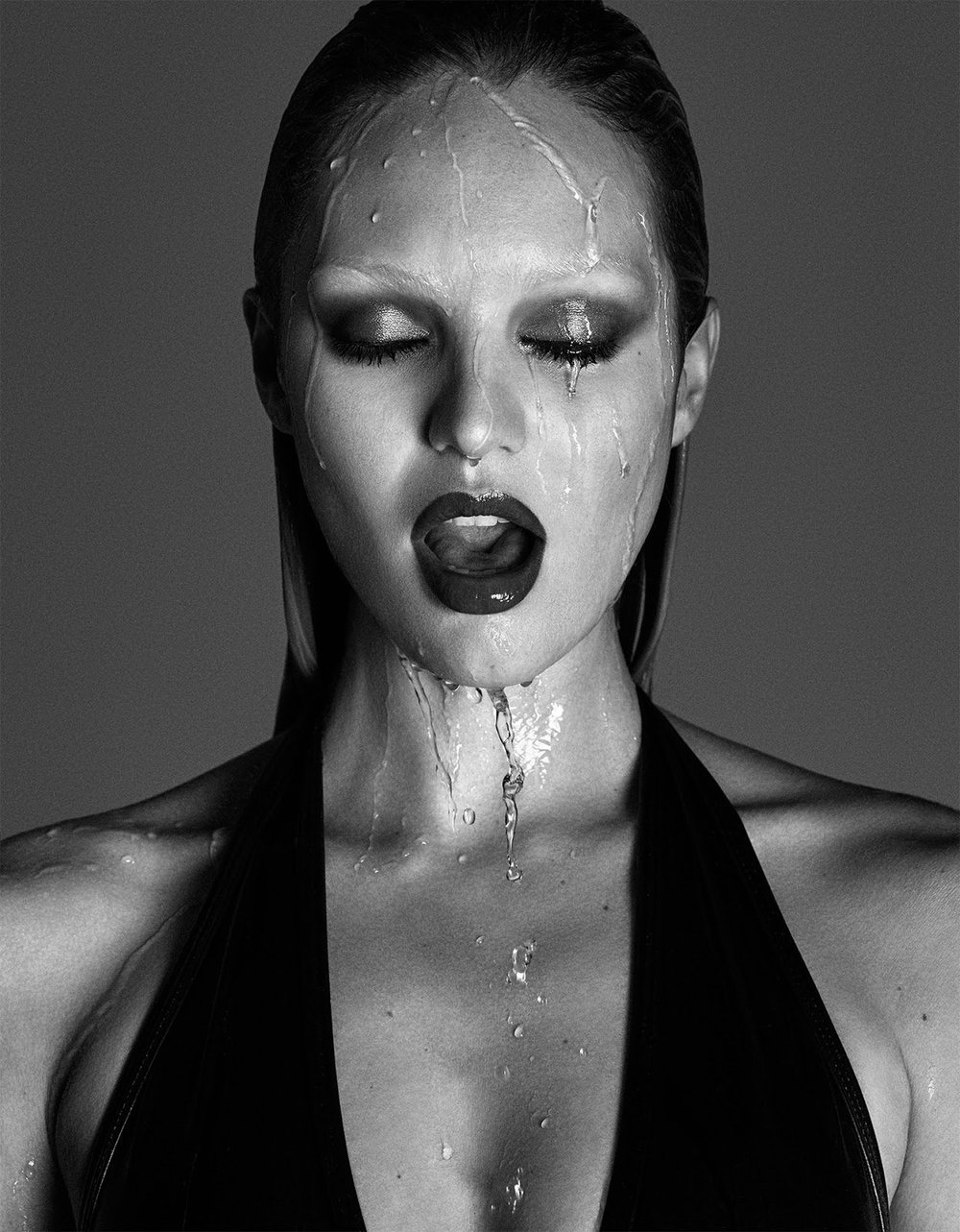 Candice-Swanepoel-and Joan-Smalls-Luigi-Iango-Lui-September-201500004.jpeg