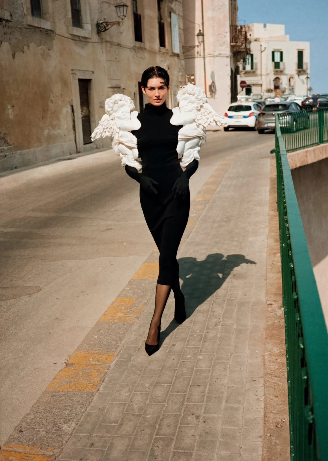 Grace-Elizabeth-by-Angelo-Pennetta-Vogue-UK-Nov-202200001.jpeg