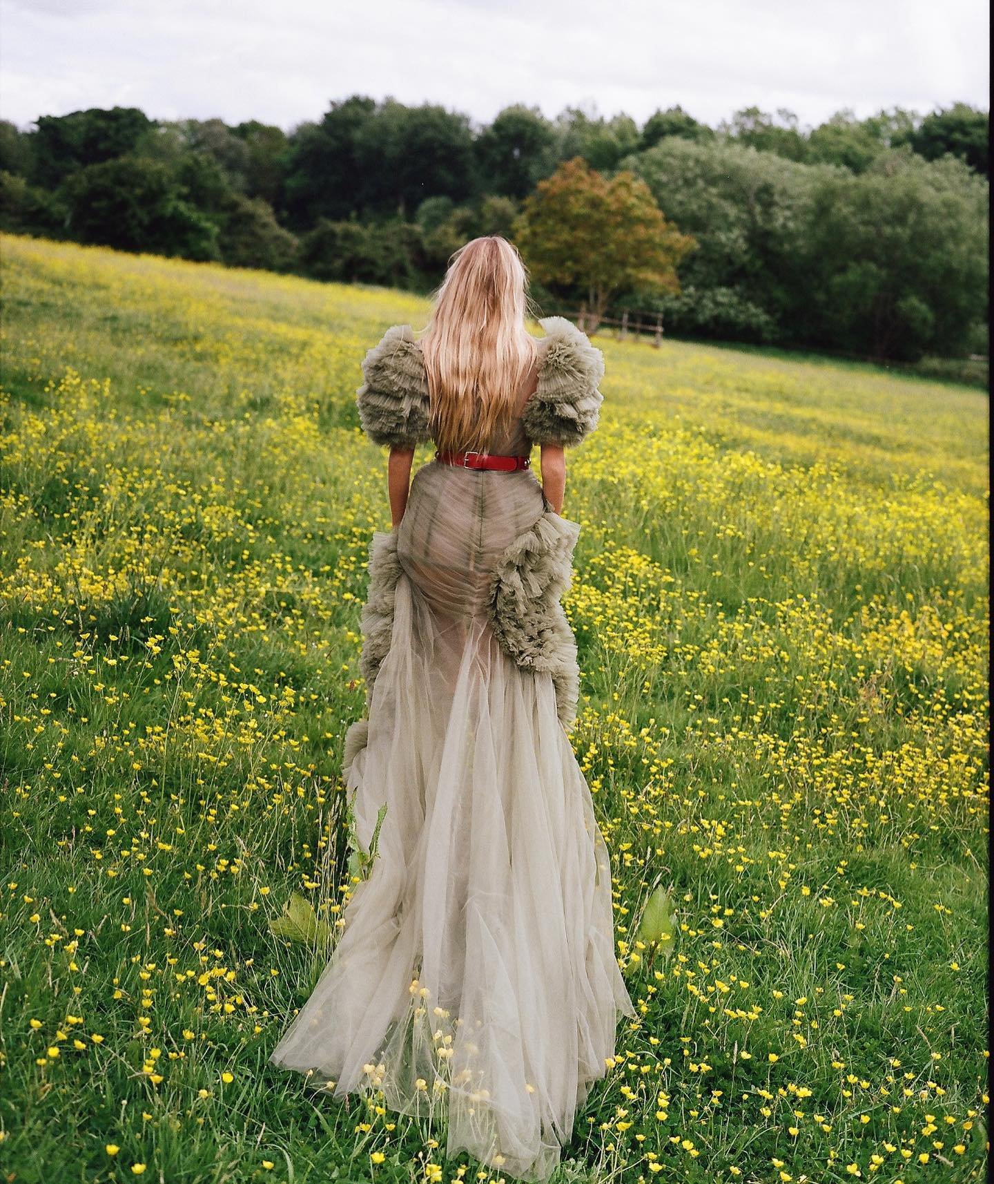 Lila Moss by Sean Thomas in 'She Walks in Beauty' Vogue UK — Anne of ...