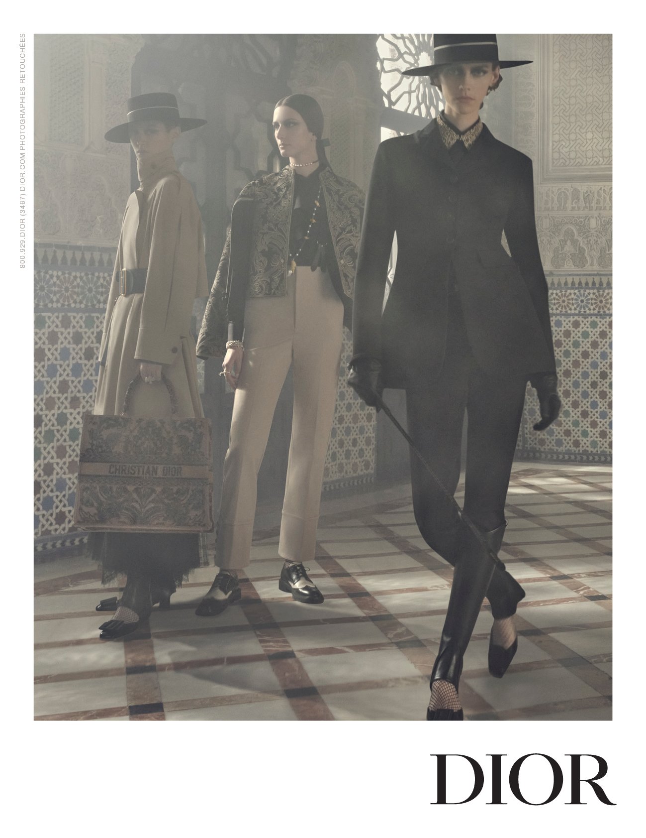 1-Dior-Cruise-2023-Campaign-by-Laura-Sciacovelli00017.jpeg