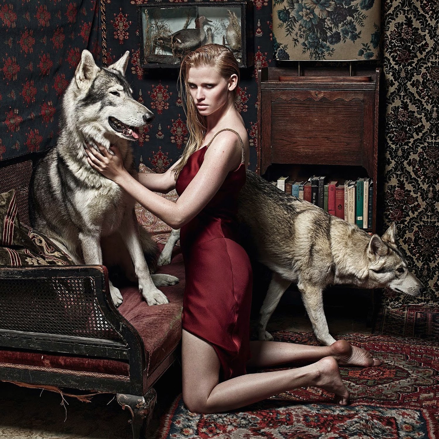 Lara-Stone-by-Mario-Sorrenti-Vogue-UK-Sept-201400007.jpg