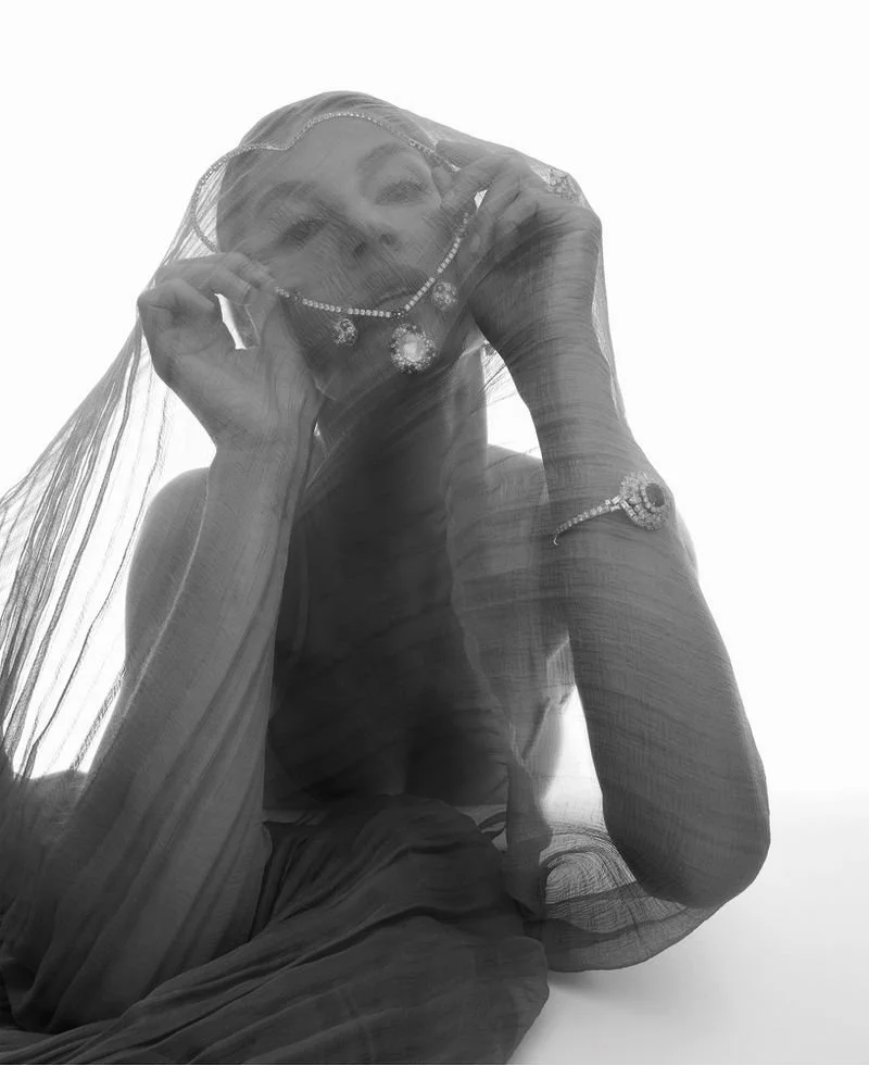 Gisele Bündchen Is 'One of a Kind' by Sølve Sundsbø for V Magazine 139 Winter 2022