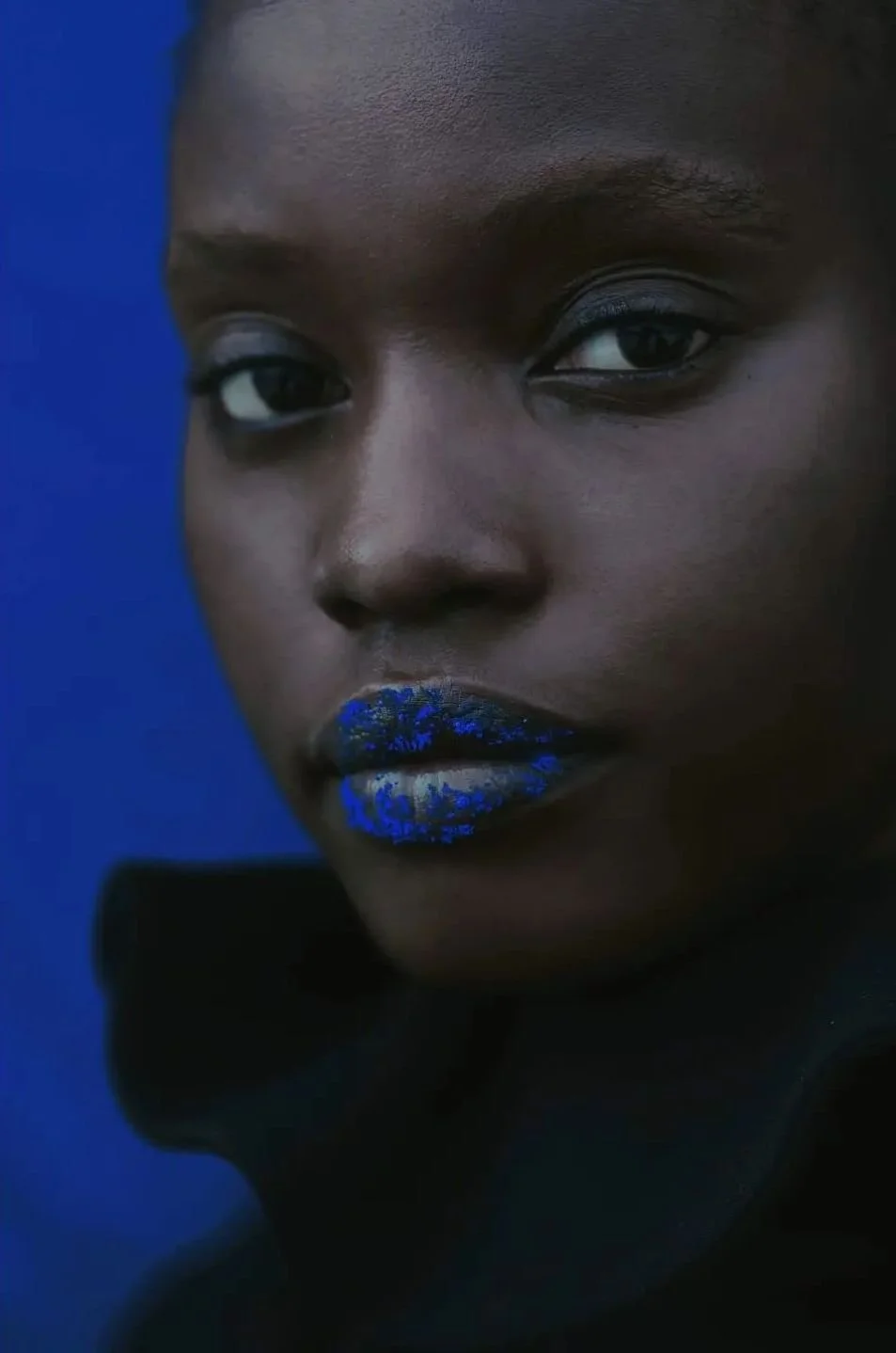 Fanny-Latour-Lambert-La-Priode-Bleue-Vogue-Poland-00002.jpeg
