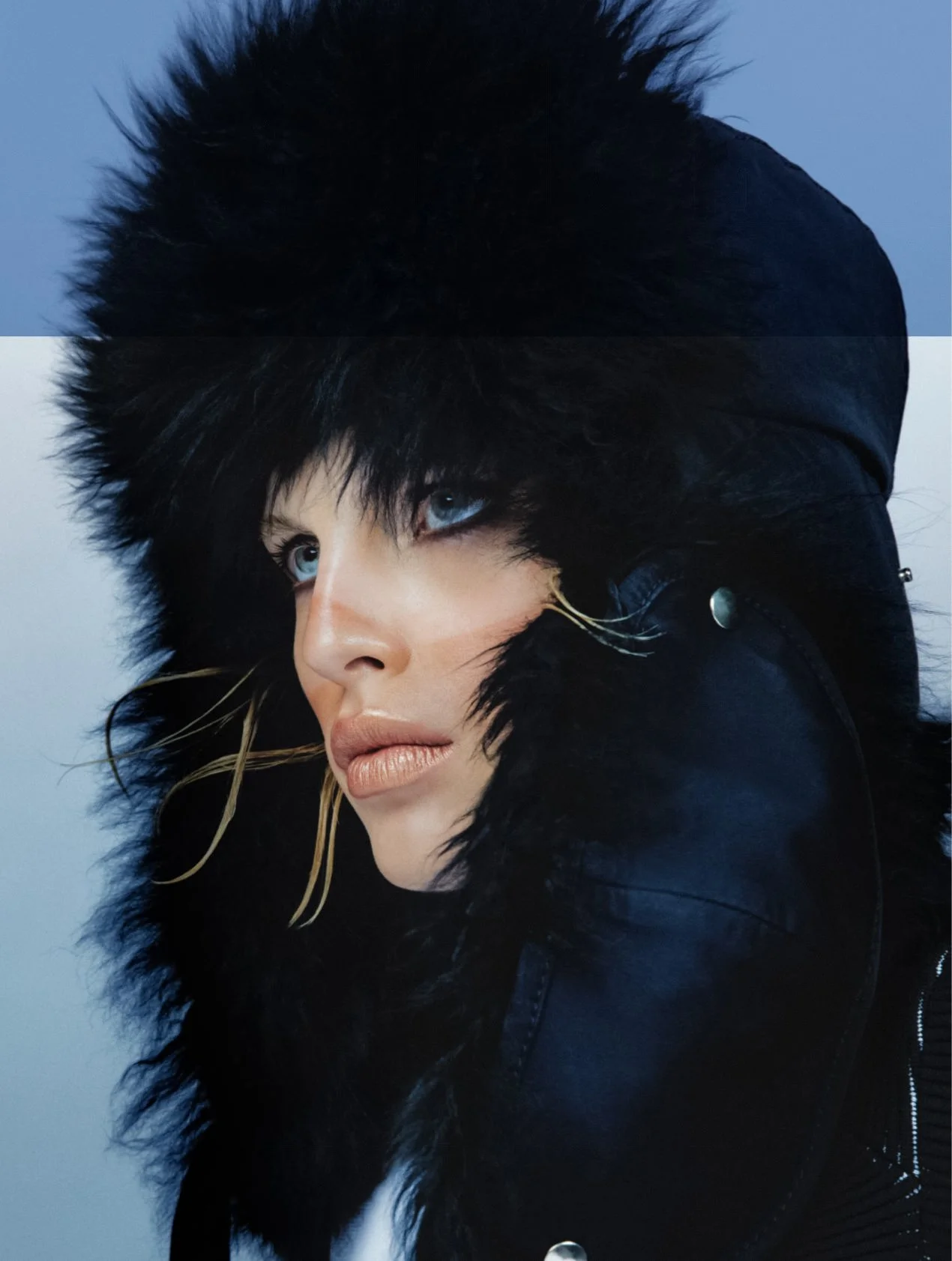 Karolina-Spakowski-by-Lulu-McArdle-ELLE-UK-Dec-202200002.jpeg