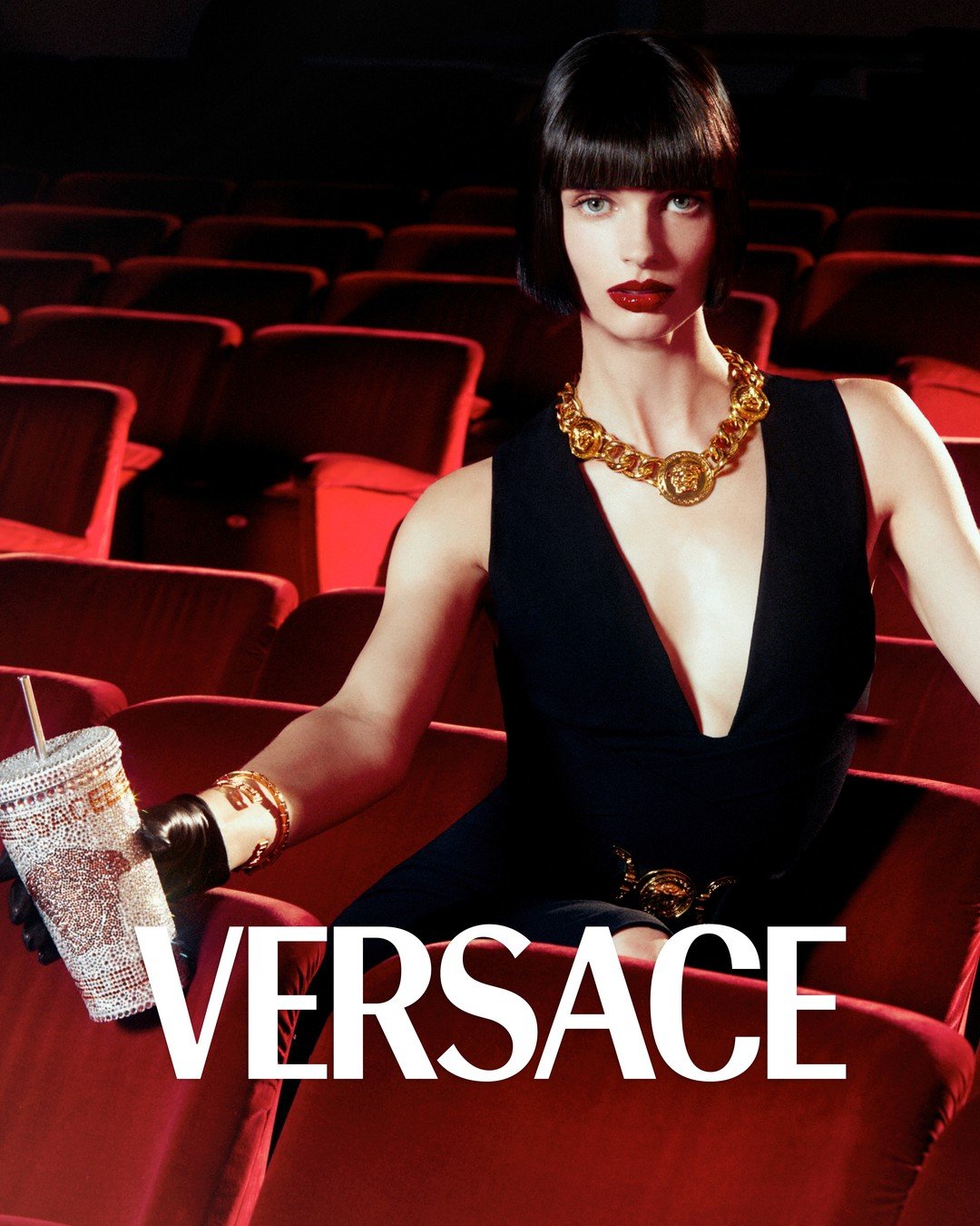 Versace  Fashionably Late with the 2022 Holiday Campaign