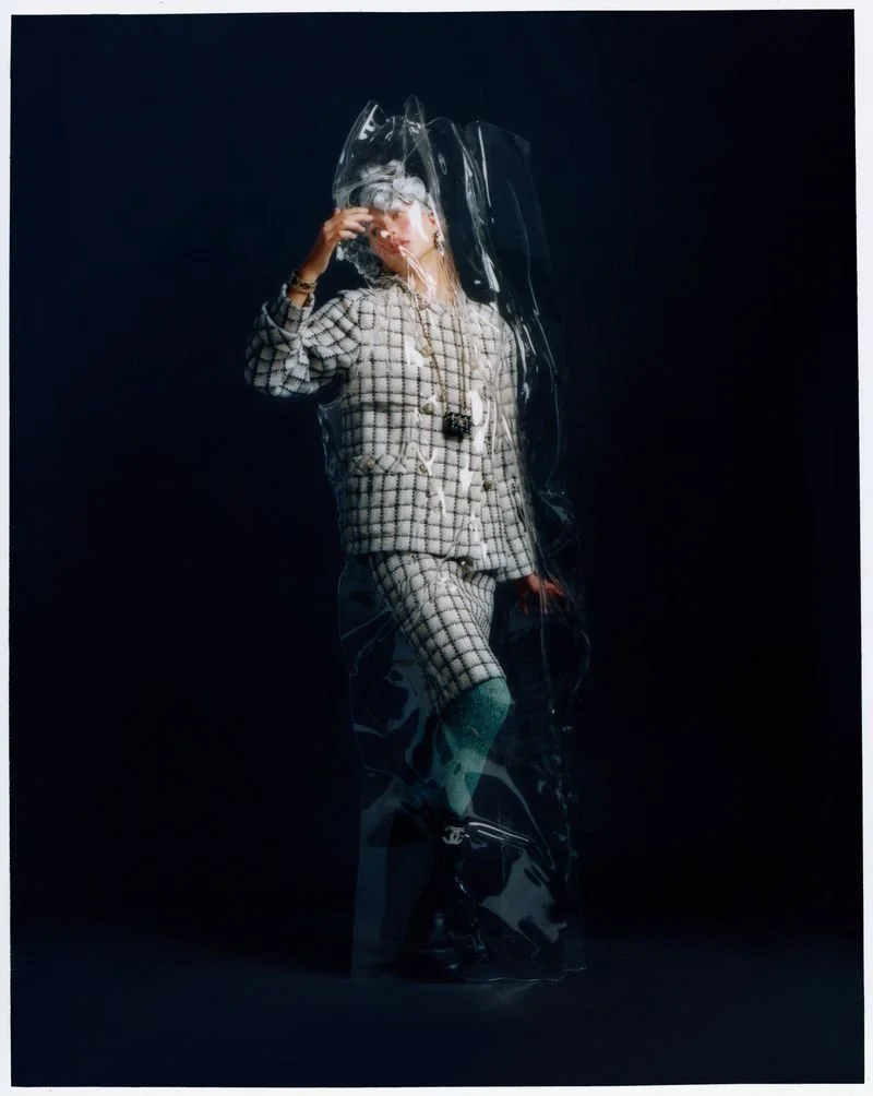 Nora-Svenson-by-Javier-Castan-Numero-Tokyo-December-2022-00004.jpeg