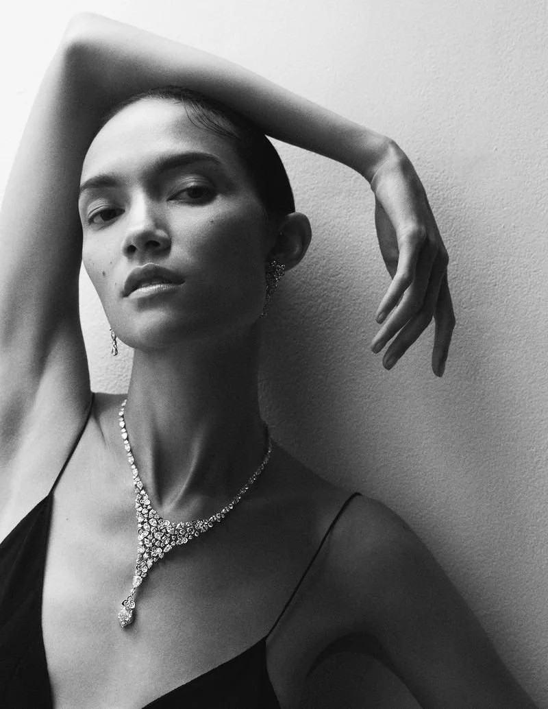 Charlotte-Carey-by-Arnie-Milne-L'Officiel-Singapore-November-2022-00012.jpeg