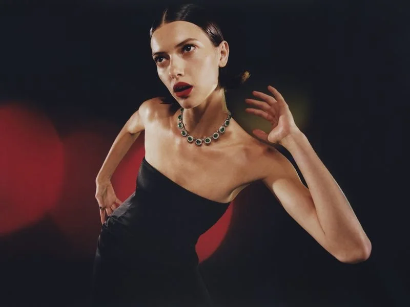 Net-a-Porter-Holiday-2022-Campaign-by-Dan-Beleiu-00001.jpeg