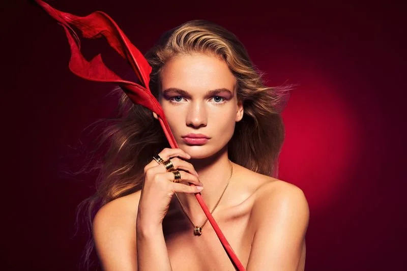 Nancy-Schneider-by-Fernando-Gomez-Grazia-Jewelry-00003.jpeg
