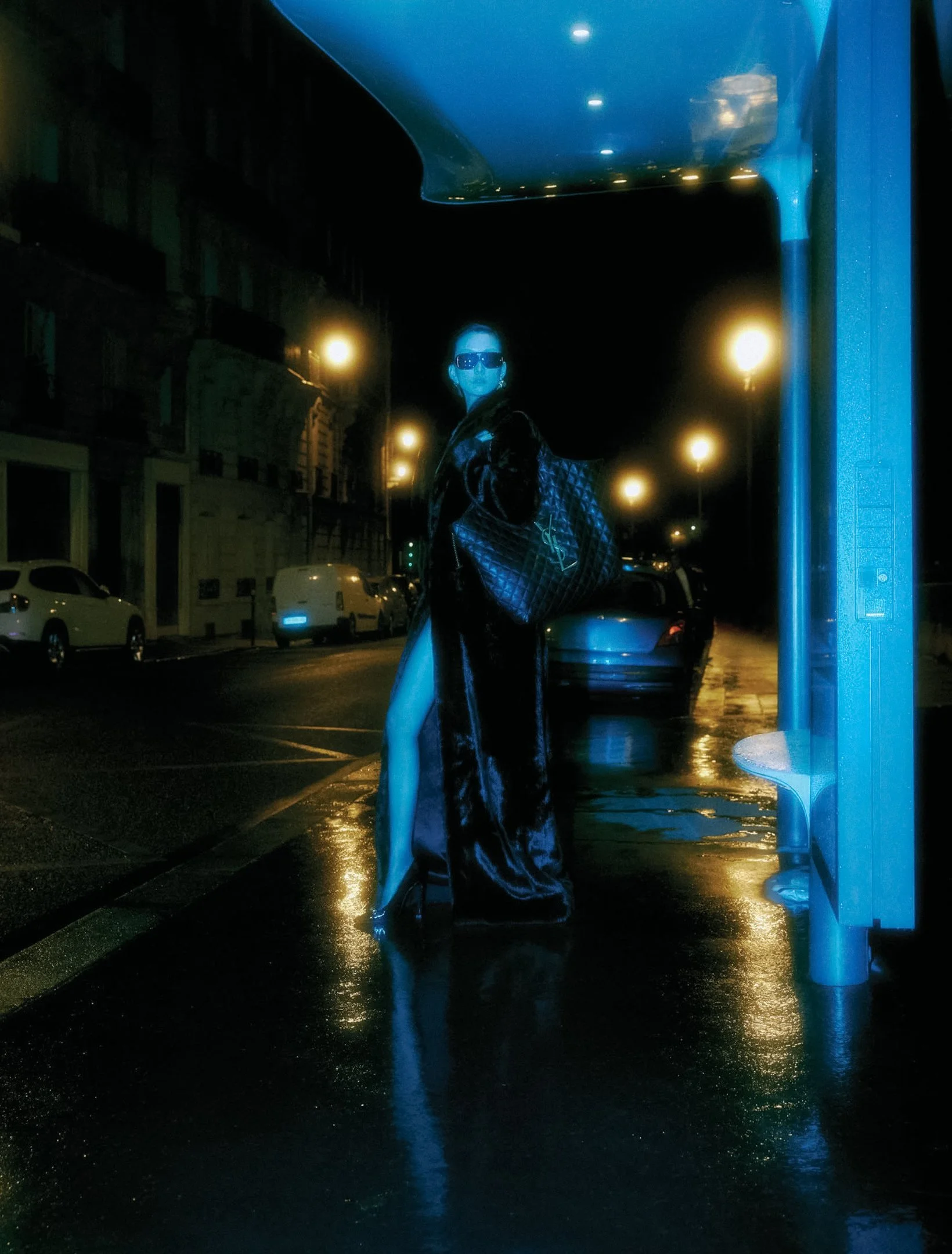 Paris-by-Sonyi-Yoon-for-Vogue-Korea-November-2022-00008.jpeg