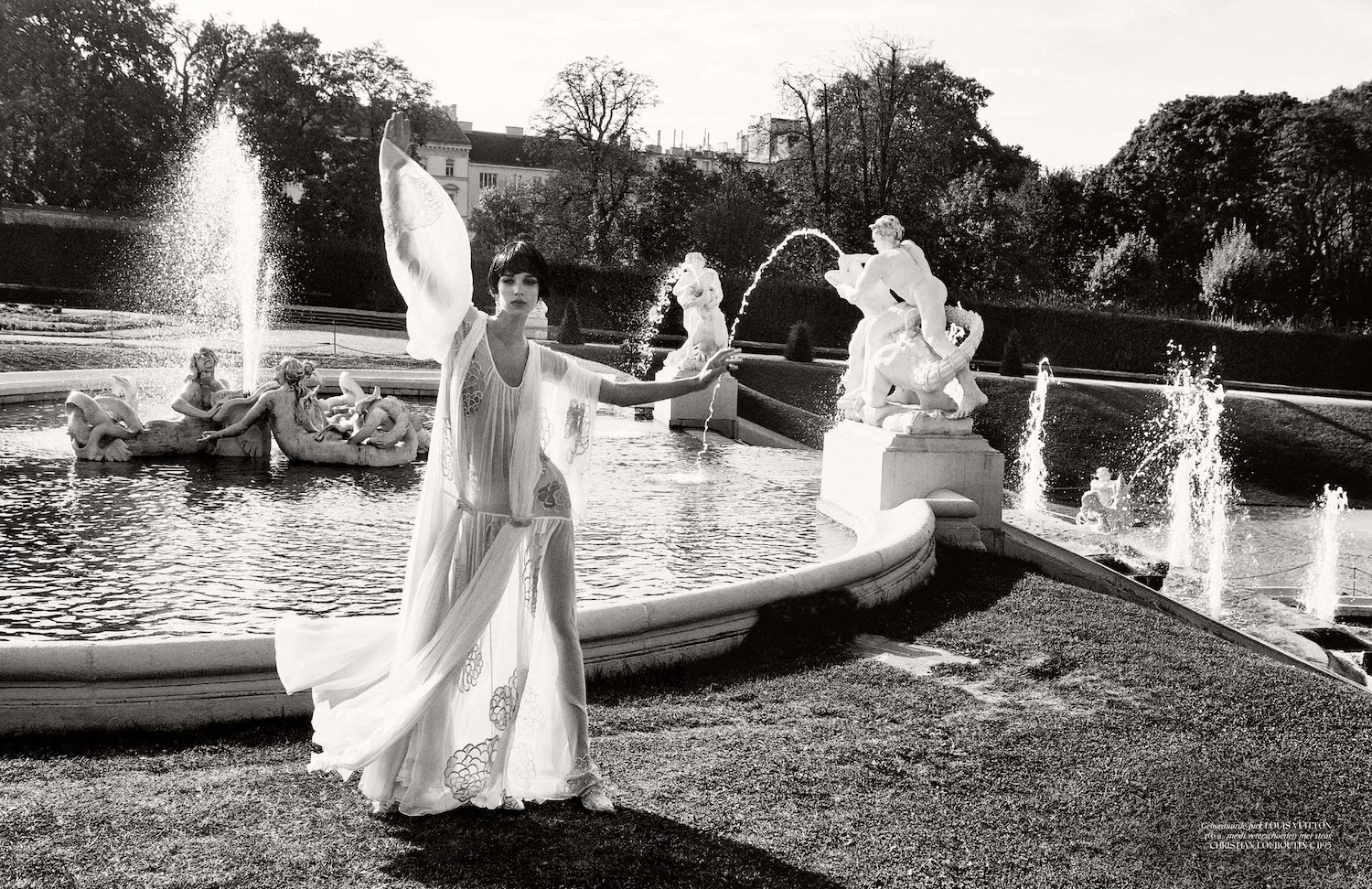 Mathilda-Gvarliani-by-Ellen-Von-Unwerth-Vogue-Netherlands-December-2022-00006.jpeg