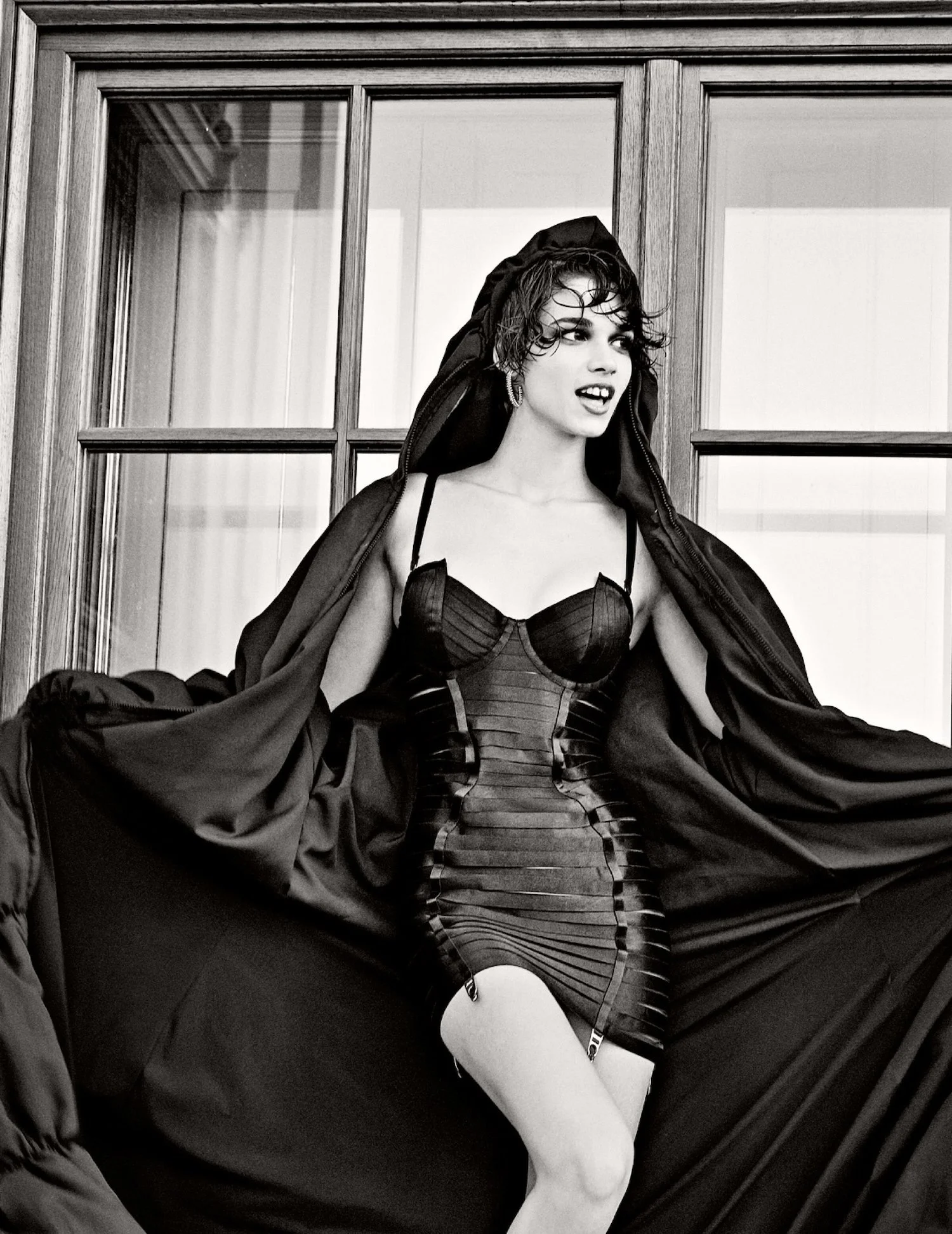 Mathilda-Gvarliani-by-Ellen-Von-Unwerth-Vogue-Netherlands-December-2022-00012.jpeg