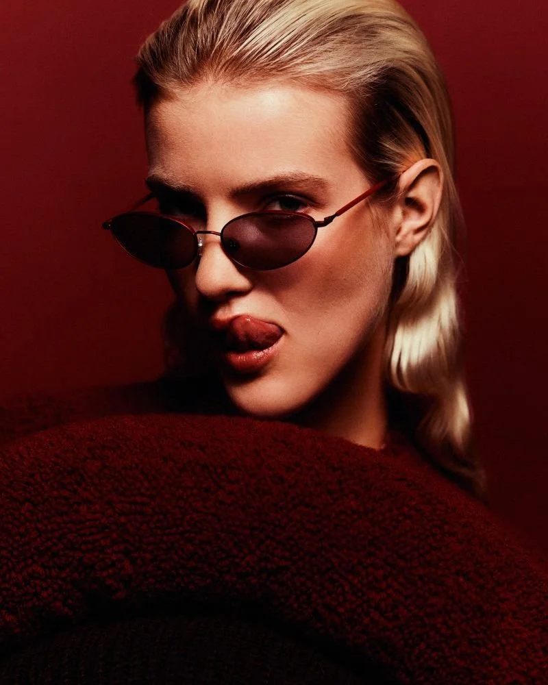 Vogue-Ukraine-Feli-Rasztar-by-Max-von-Treu-00002.jpeg