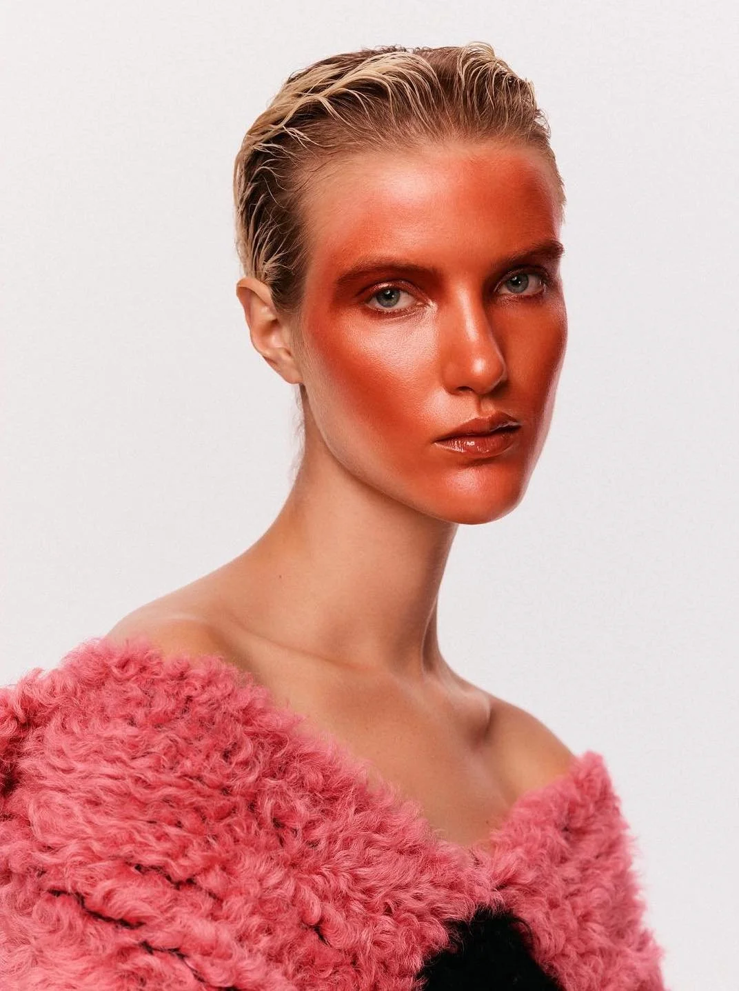 Vogue-Ukraine-Feli-Rasztar-by-Max-von-Treu-00010-a.jpeg