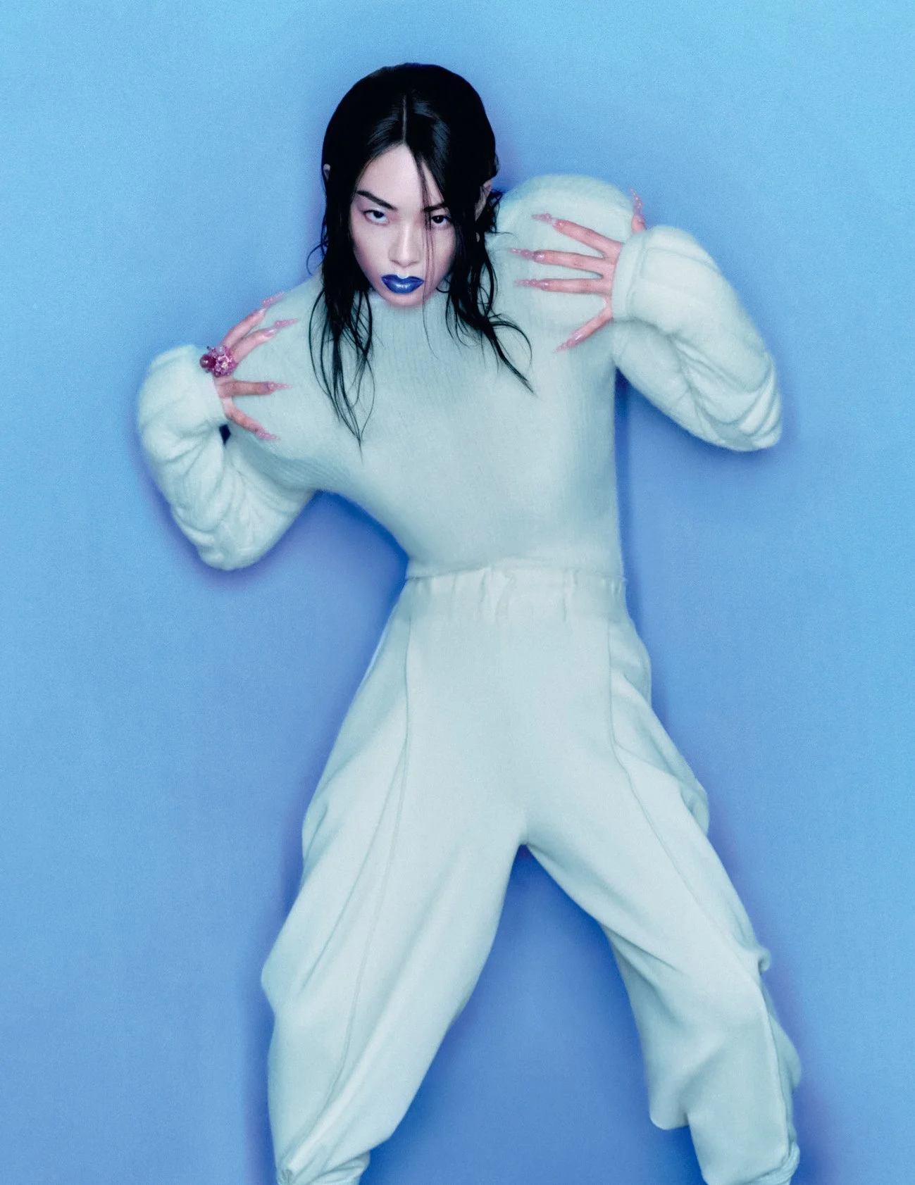 Rina-Sawayama-by-Jenny-Brough-Vogue-Singapore-Nov-Dec-2022-00003.jpeg